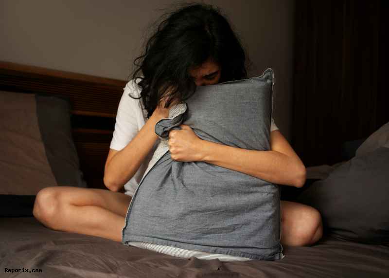 Sleep Problems & Insomnia: Causes, Consequences, and Natural Solutions for Better Sleep